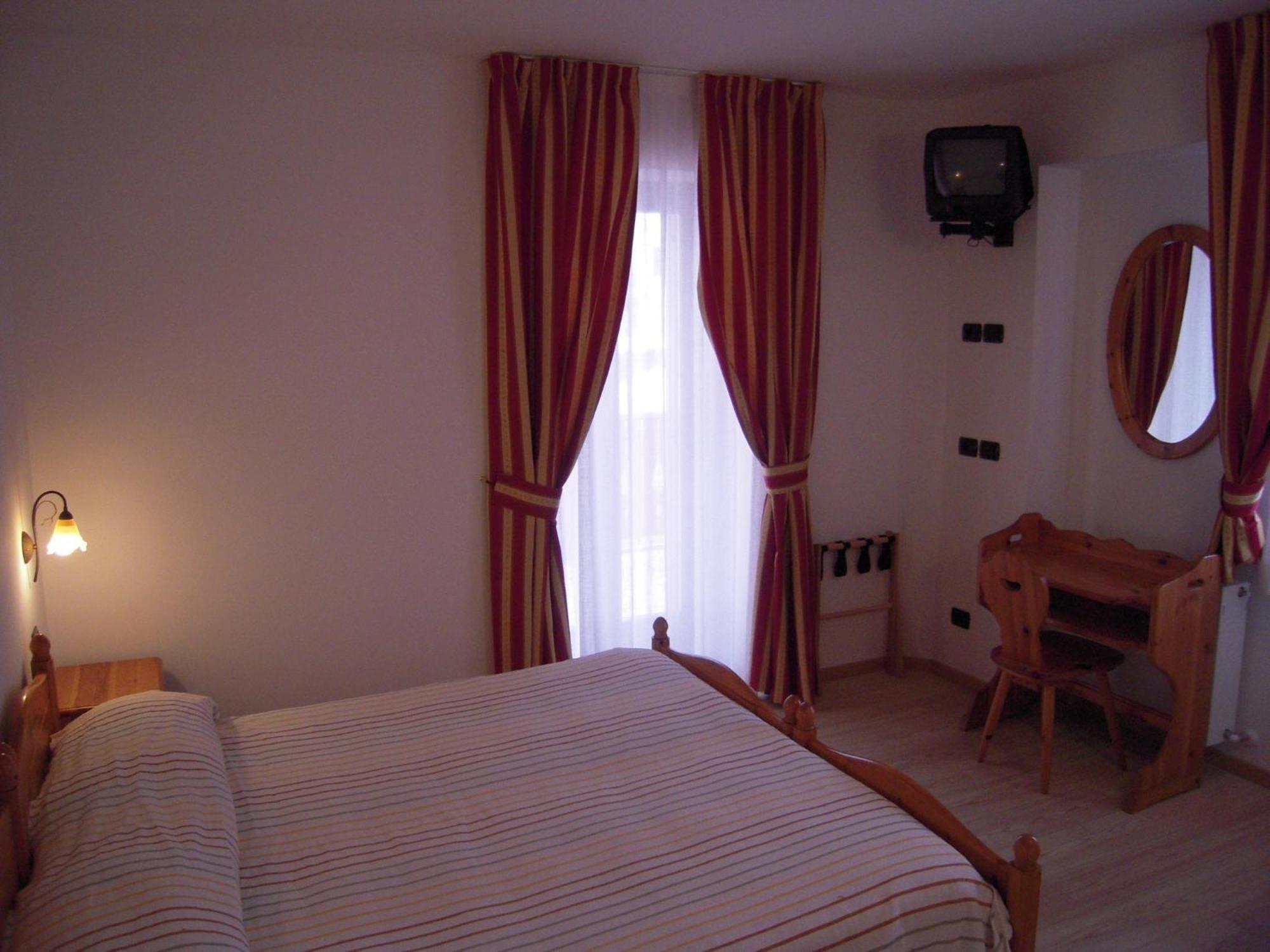 Double or Twin Room Mountain View,693543297:JPEG