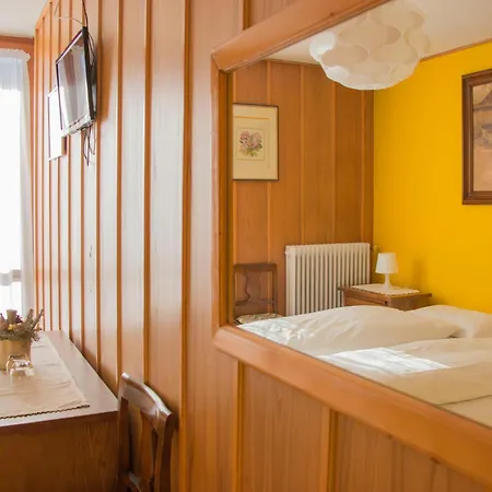 Hotel Cristallo-2